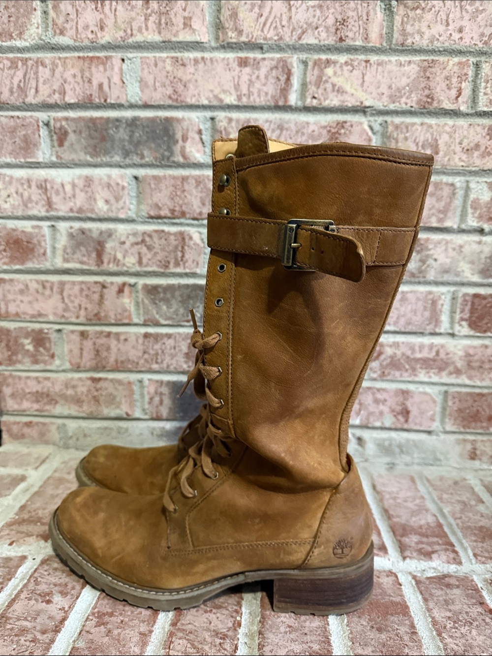 Women Timberland Tan Leather Lace-Up Mid-Calf Buckle Boots size 11M - Picture 2 of 13